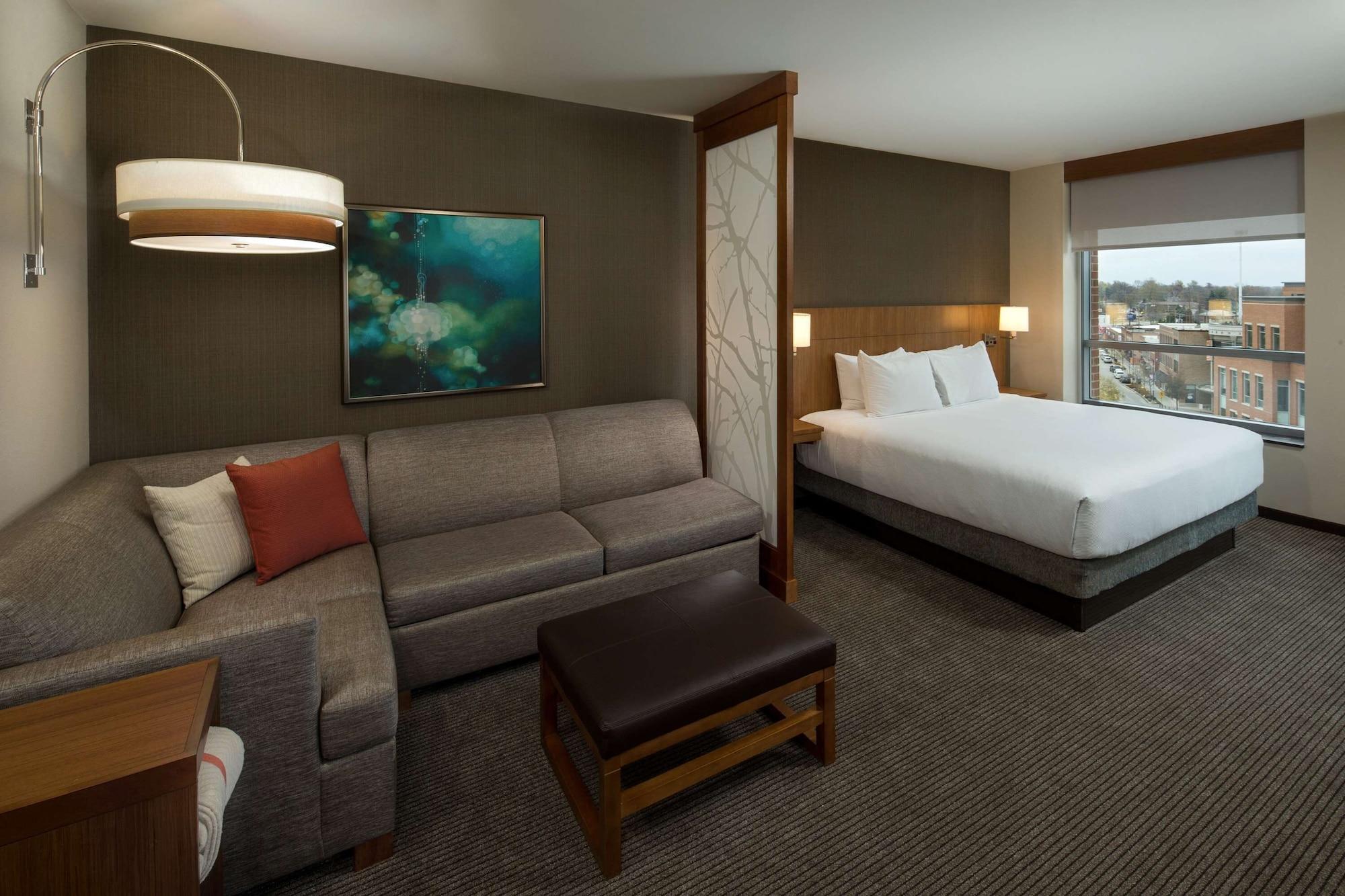 Hyatt Place Bloomington / Normal Bagian luar foto
