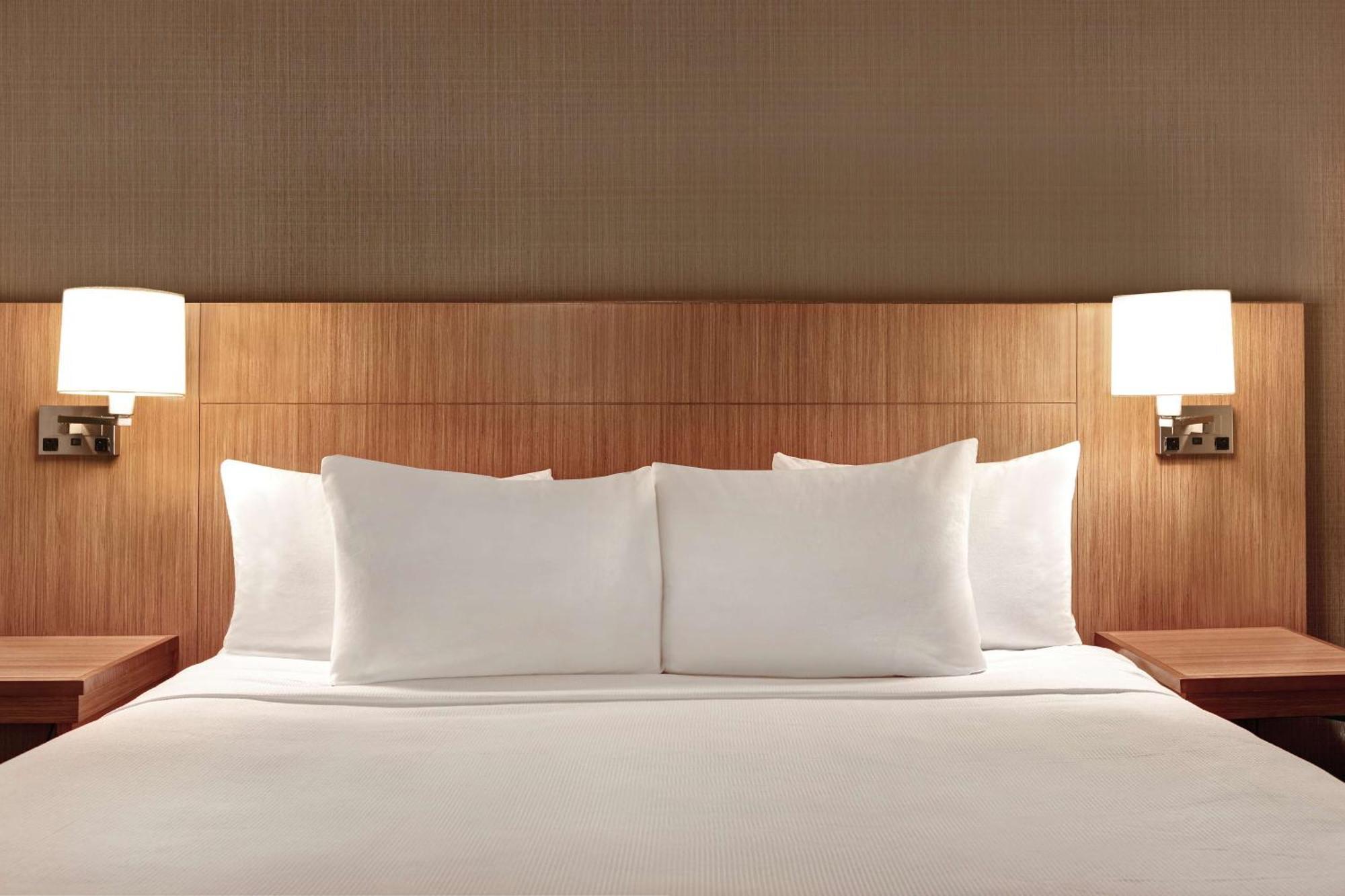 Hyatt Place Bloomington / Normal Bagian luar foto